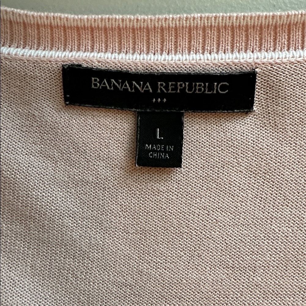 Banana Republic Soft Pink Women's Sweater Size L - Picture 10 of 12